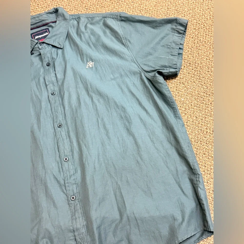 Aeropostale Men's Dark Sage Green‎ Button Down Shirt
